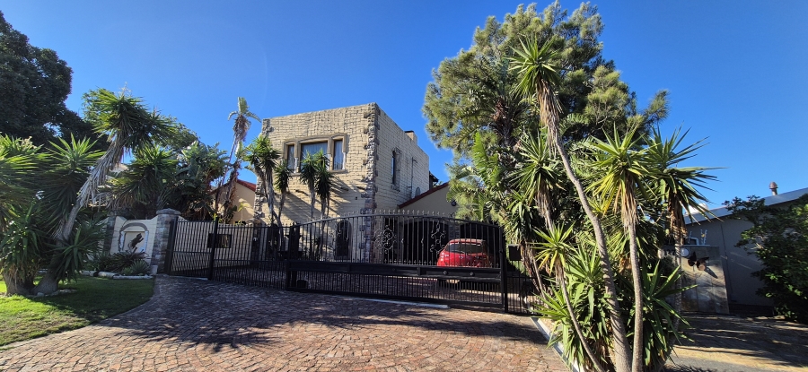 Commercial Property for Sale in Table View Western Cape